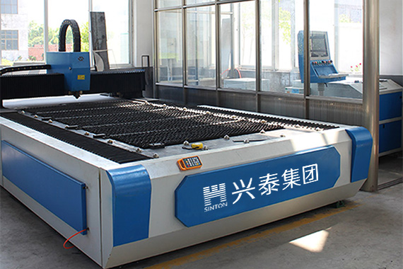 5000平方精裝廠(chǎng)房、各種資質(zhì)齊全，規(guī)劃合理